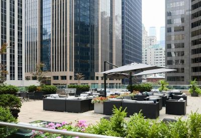 Serviced offices in central Toronto