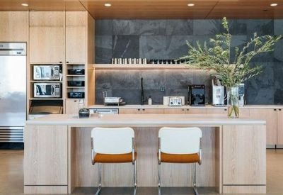 Interior of 448 North LaSalle Drive, Floor 9