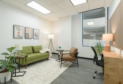 Exterior image of 211 West Wacker Drive