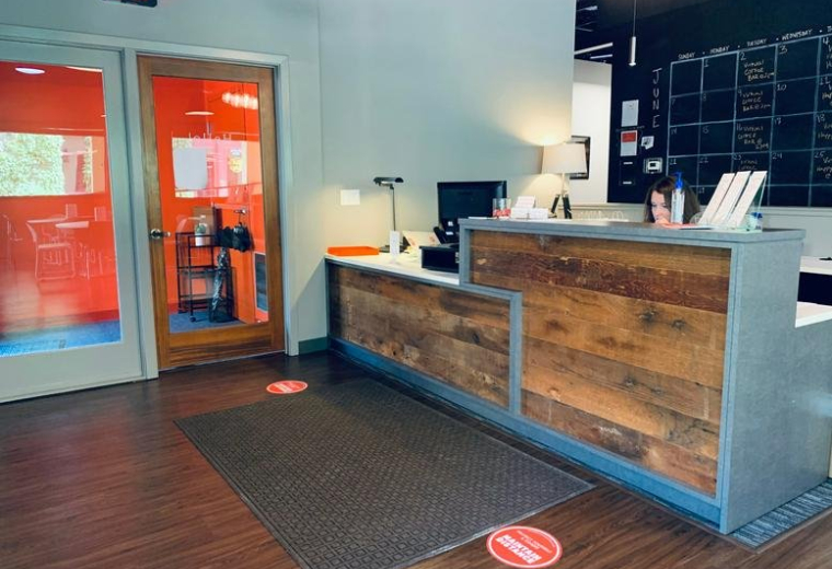 25 North River Lane, Geneva (Illinois)