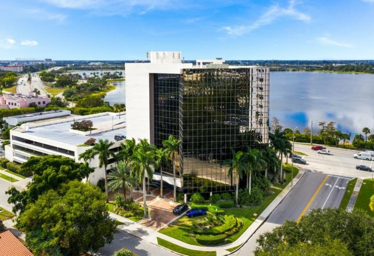 500 South Australian Avenue, Suite 500 and 600 serviced offices