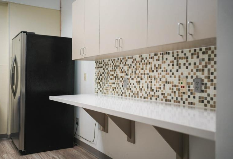 Exterior image of 6601, Park of Commerce Boulevard