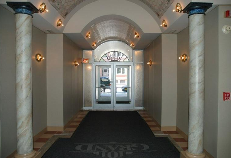 101 West Grand Avenue, River North, Courthouse District, Chicago, Illinois, USA