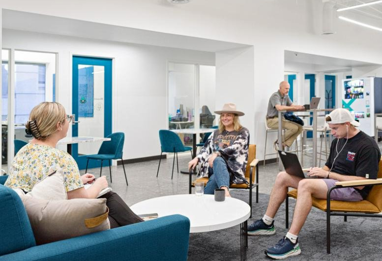 211 W Wacker Drive, Floor 3, Chicago, Illinois, USA