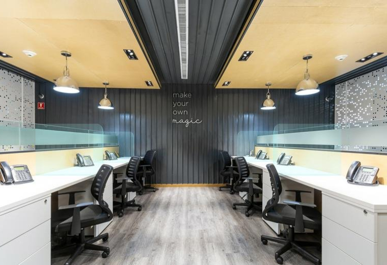 Plaza Sentura, Blvd. Manuel Ávila Camacho 2610, Torre B, Piso 10, Valle de los Pinos executive offices