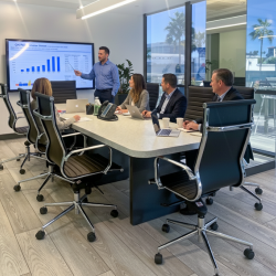 Serviced office centres to rent in Beverly Hills (California)