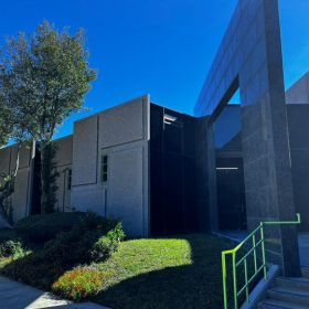 Office suites in central Houston. Click for details.