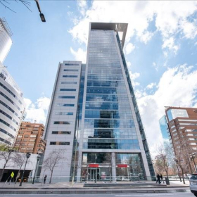 Exterior image of Ave. El Golf 40, 12th Floor, Comuna Las Condes. Click for details.