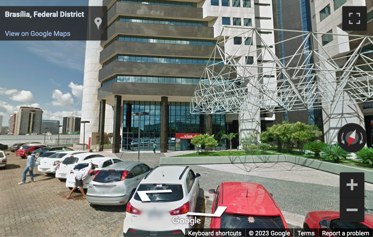 Street View image of Centro Empresarial Varig, SCN Quadra 4 Bloco B, Asa Norte, Brasilia, Brazil
