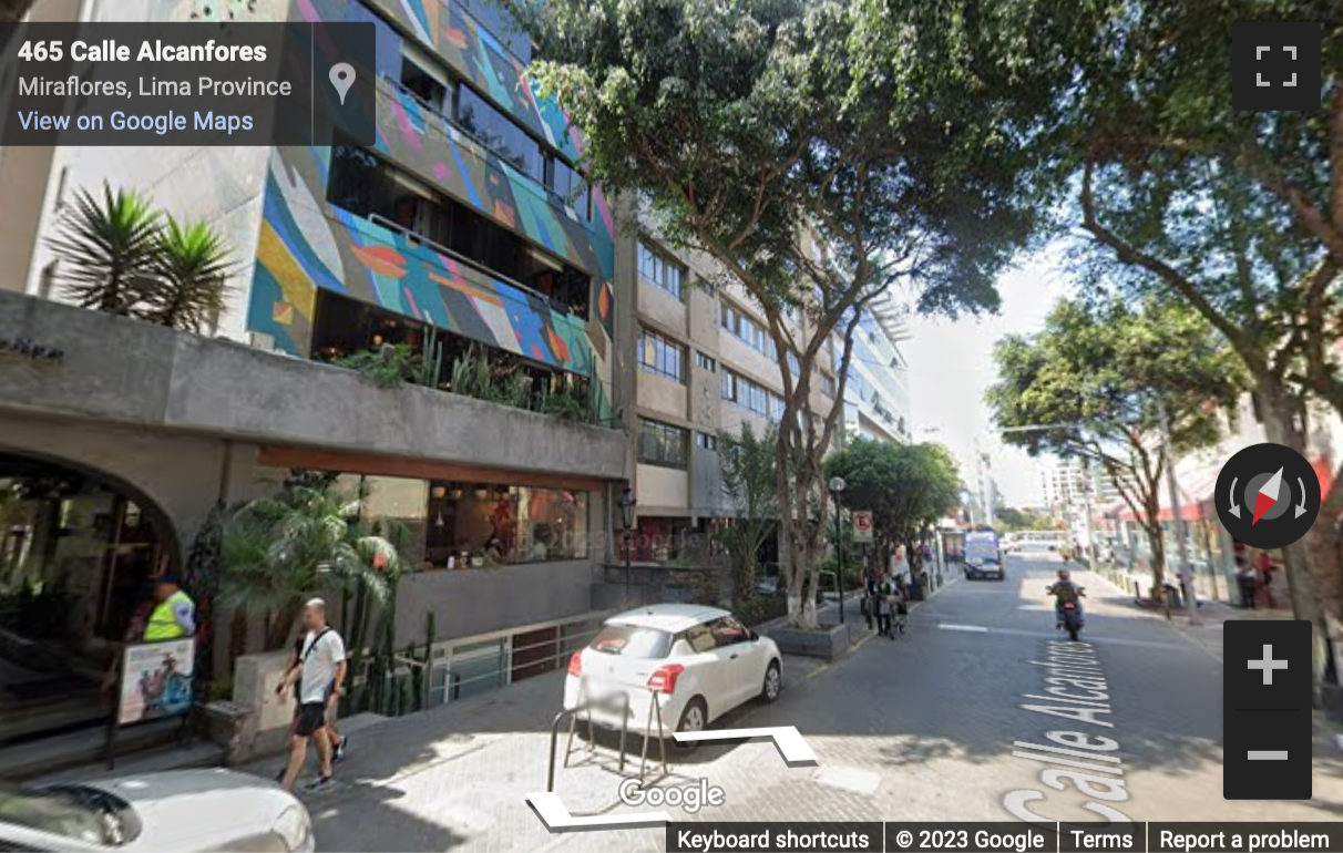 Street View image of Calle Alcanfores 465 Miraflores, Lima