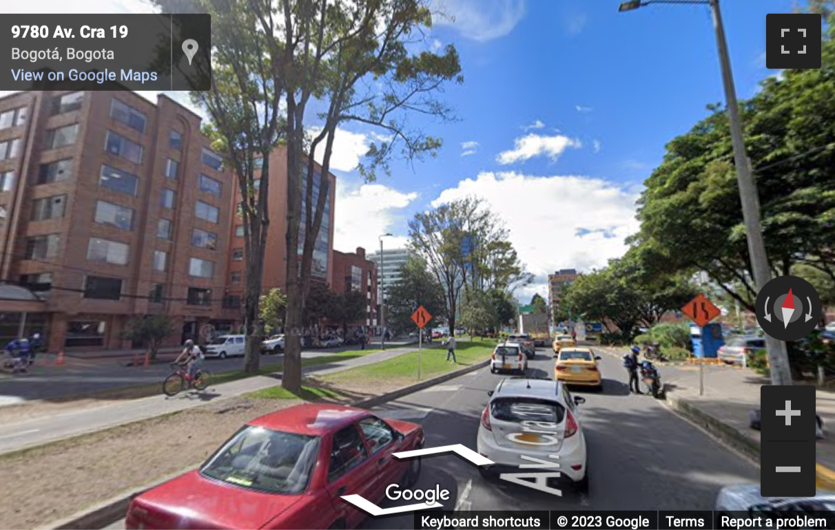Street View image of Calle. 98 No. 18-71, Piso 2. Edificio Varese, Bogota