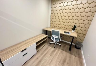 Executive suite to let in Honolulu