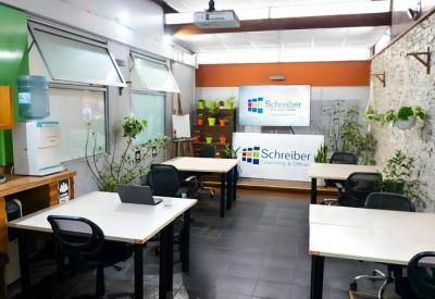 Executive office in Lima