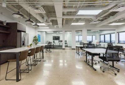 Exterior view of 2828 North Central Avenue