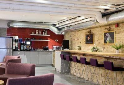 Serviced office centres to let in Toronto