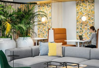 Offices at 111 Peter Street, Suite 700