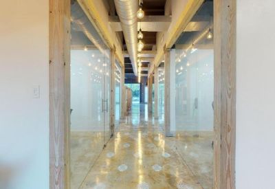 Exterior image of 142 Northwest 37th Street