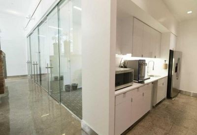 Exterior image of 15 West 38th Street, Ground & 4th-12th Floors