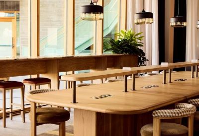 1515 East Cesar Chavez Street,No.100