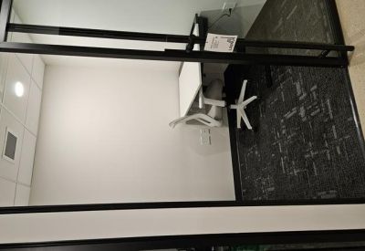 Interior of 185, Carlton Street No.200