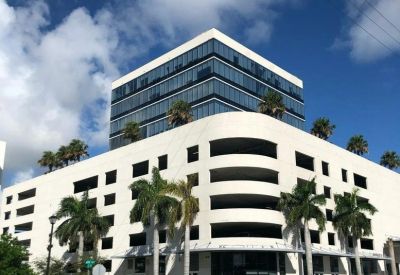Executive offices in central Aventura