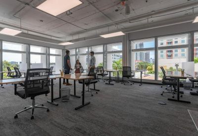 Office accommodation to rent in Miami