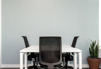 Serviced office to lease in Denver