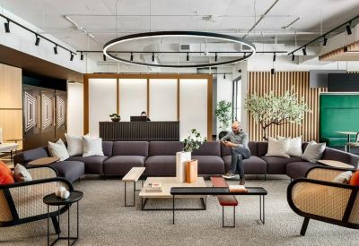 Exterior view of 26 Wellington Street East, Suite 900