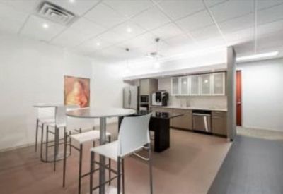 3900 Westerre Parkway, Suite 300 office accomodations