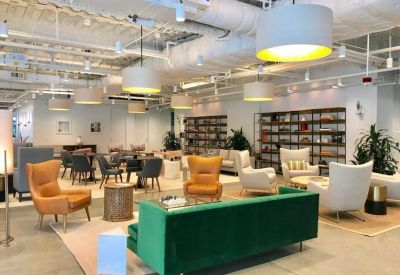 Exterior view of 407 North Maple Drive, Ground Floor