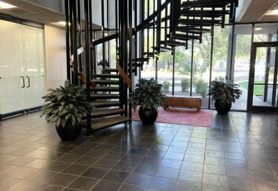 4100 East Piedras Drive executive suites