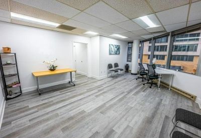 Executive office centre to let in Bethesda