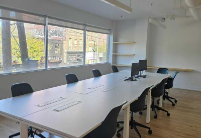 Executive office centre to rent in Toronto