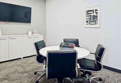 Office accomodations to lease in Brownsburg