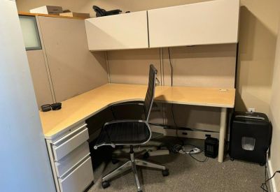 Executive office centres in central Montclair