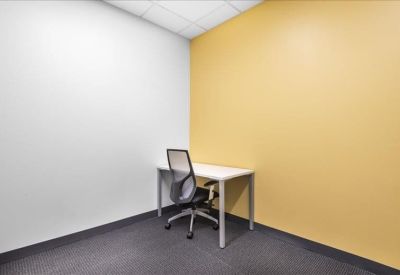 Exterior view of 830 Morris Turnpike, 4th Floor