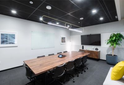 Exterior view of 909 Rose Avenue, 400 & 500