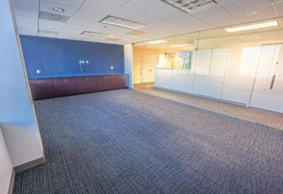 Executive suites in central Fairfax