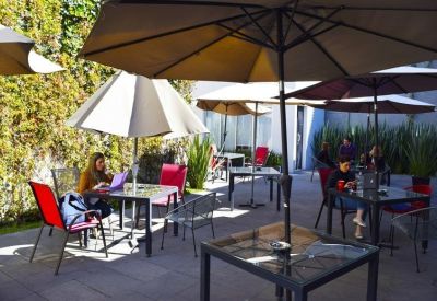 Offices at Edgar Allan Poe 85 B, Colonia Polanco III