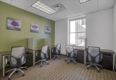 100 Bull Street, Suite 200 office accomodations