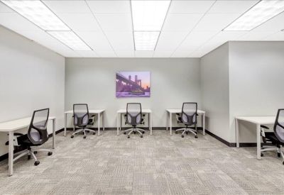 Office suite to lease in Hartford