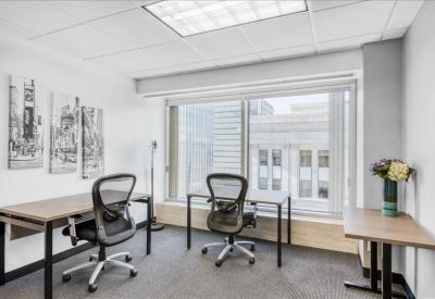 Exterior image of 101 Park Avenue, Suite 1300