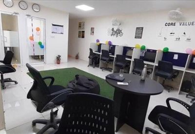 Offices at 10121 SE Sunnyside Road, Suite 300