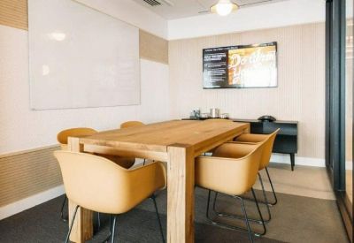 Office suites to rent in Austin