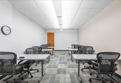 11815 Fountain Way, Suite 300 office accomodations