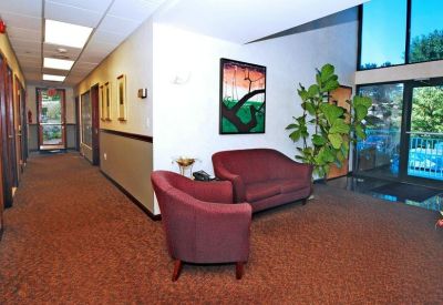 Executive suites in central Mountainside