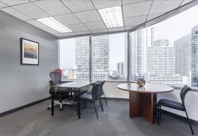 Office spaces in central Miami