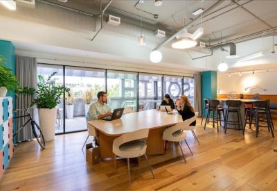 Office accomodation to rent in Los Angeles