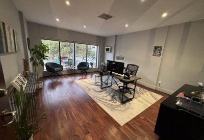 Serviced office - Kelowna