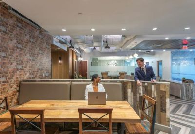 Exterior image of 150 South Pine Island Road, Suite 300